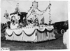 Morgan & Wright float, 1909 Glidden Tour automobile parade, Detroit, Mich.